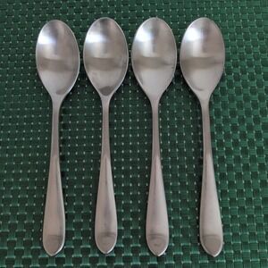 Robert Welch FLUTE Soup Spoons Set Lot of 4 Stainless 18/10 Satin Pointed Tip